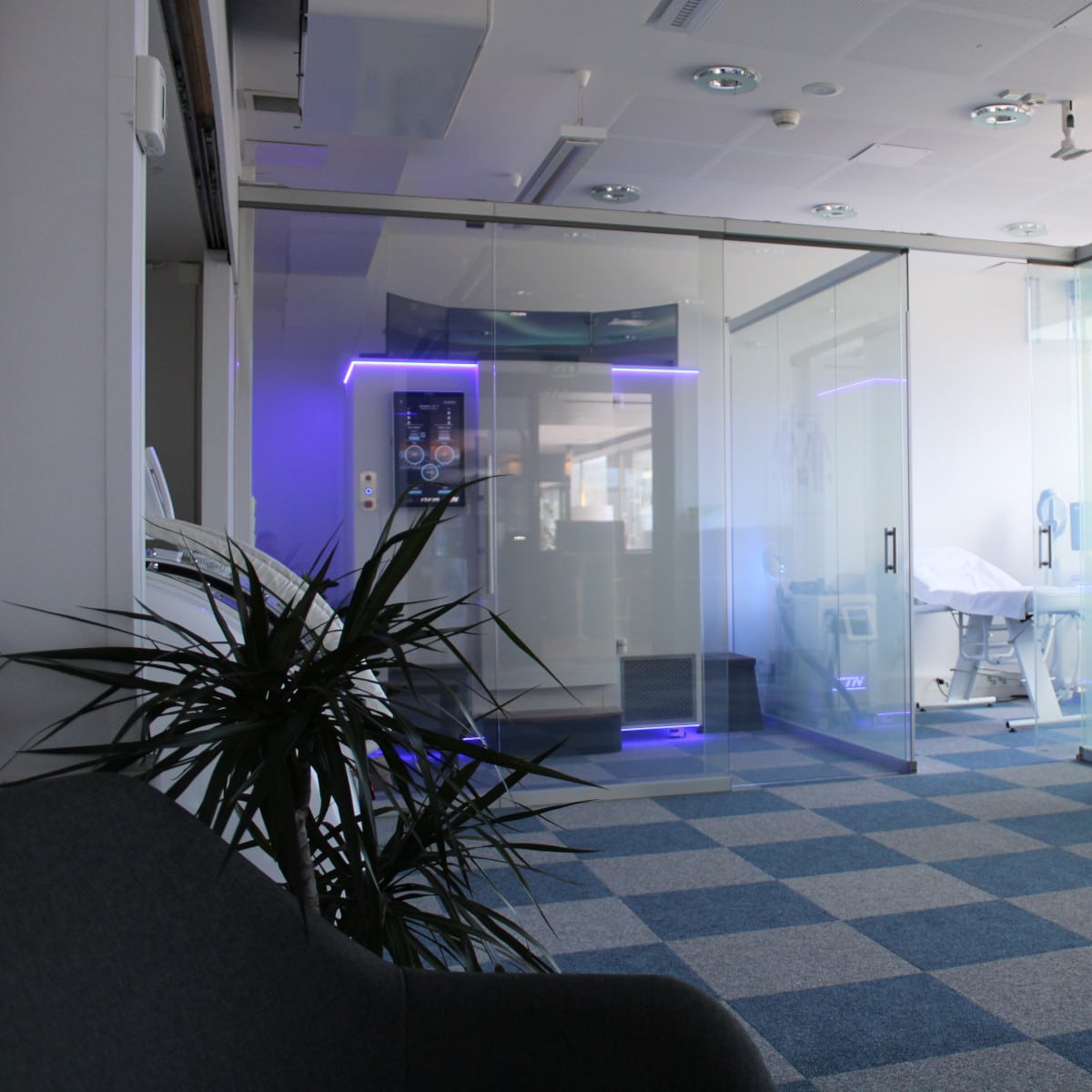 contact_info_image1_square